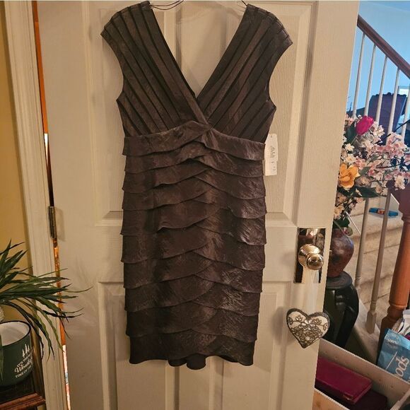 Adrianna Papell Dresses & Skirts - ADRIANNA PAPELL'S SHIMMER BRONZE EVENT DRESS